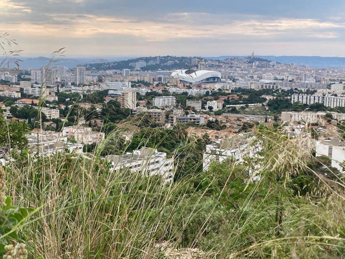 Superbe T2 Dans Villa Entre Calanques Et Colline Marseille Exterior photo